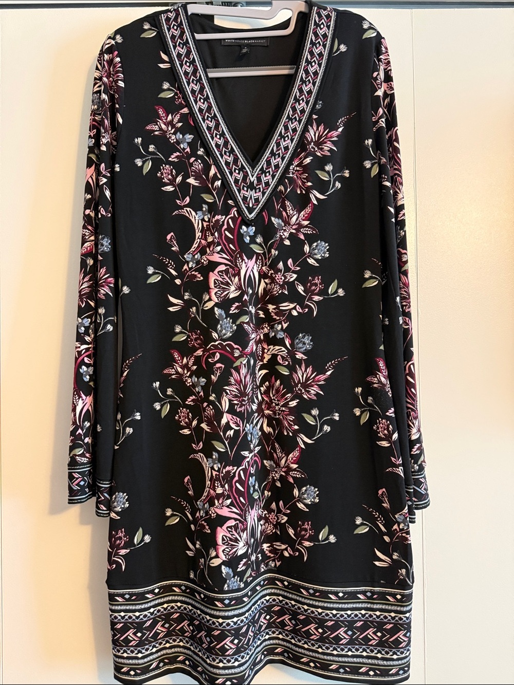 WHBM Floral V-Neck Long Sleeve dress, small